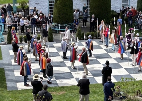 IMG_1358 sm.jpg (181850 bytes)